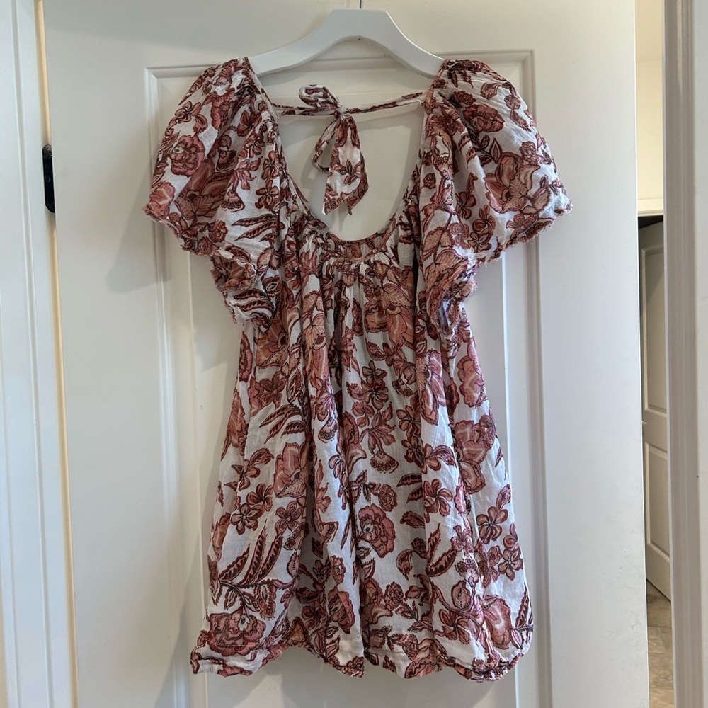 Free People Pinkish/Maroon and White Floral Tunic Blouse - Picture 5 of 6